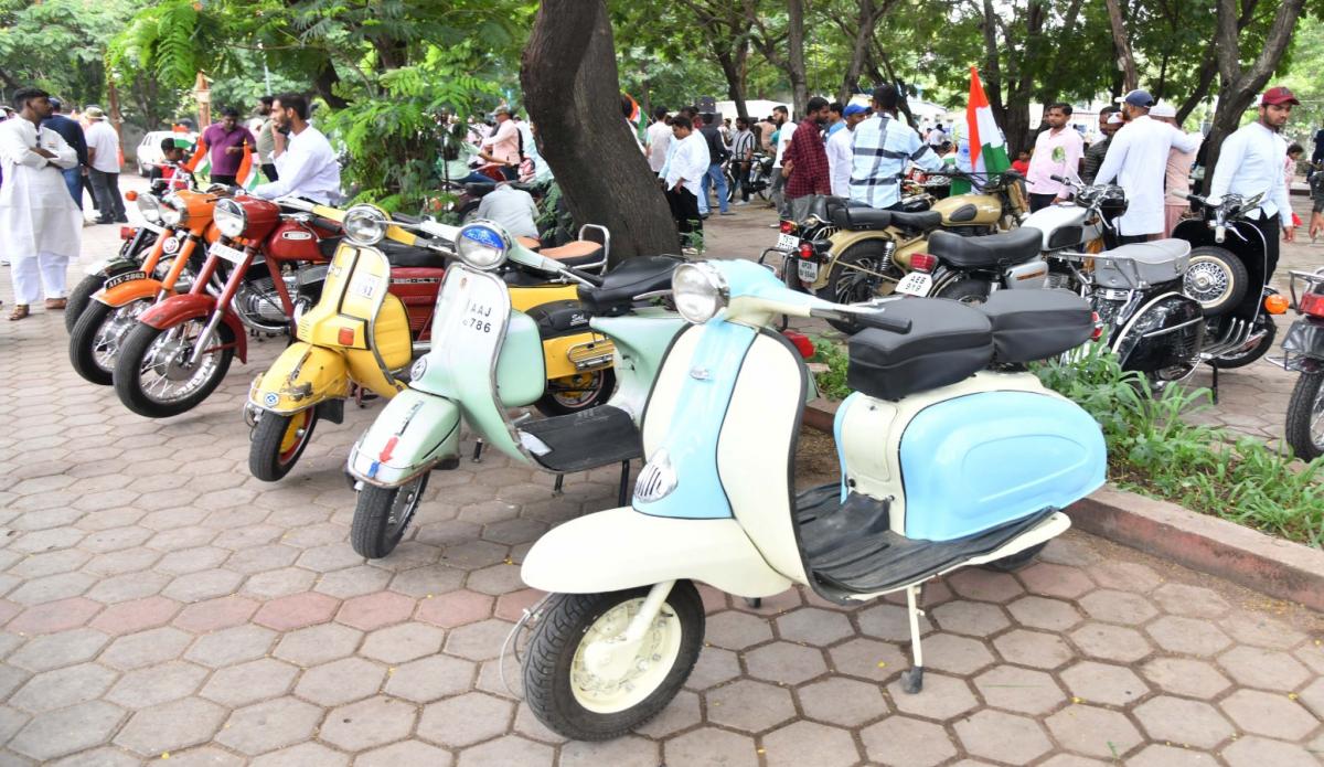 Vintage Vehicles Automobile Display At Sanjeevaiah Park - Sakshi6