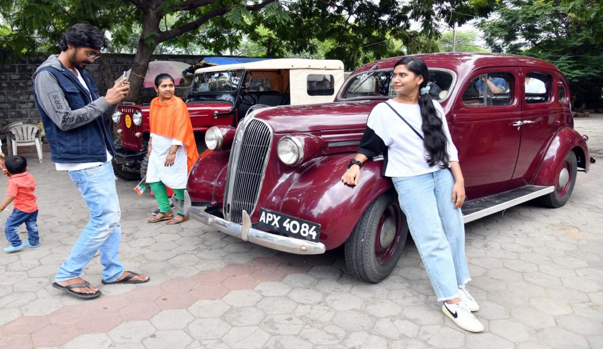 Vintage Vehicles Automobile Display At Sanjeevaiah Park - Sakshi9