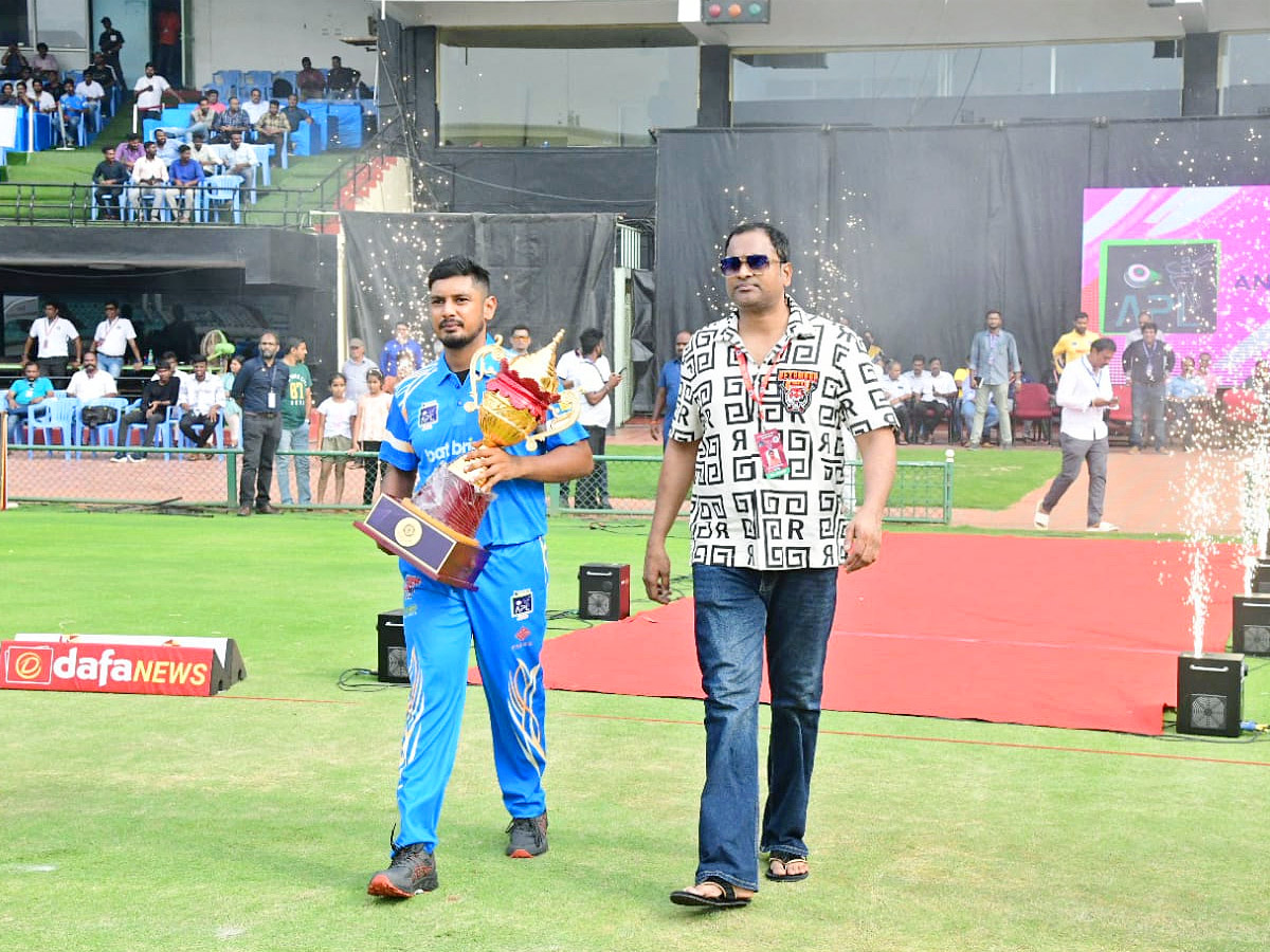 Andhra Premier League begin in Visakhapatnam Photos - Sakshi10