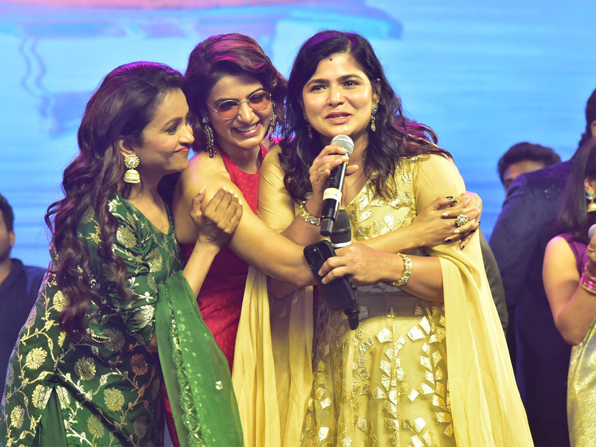 KUSHI Musical Concert LIVE - Sakshi20