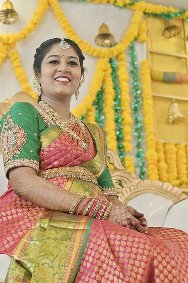 Jabardast Avinash wife Anuja Seemantham Celebrations Photos - Sakshi7