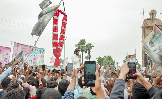 Allu Arjun Inaugurates Kancharla Convention Palace At Nagarjuna Sagar Photos - Sakshi2