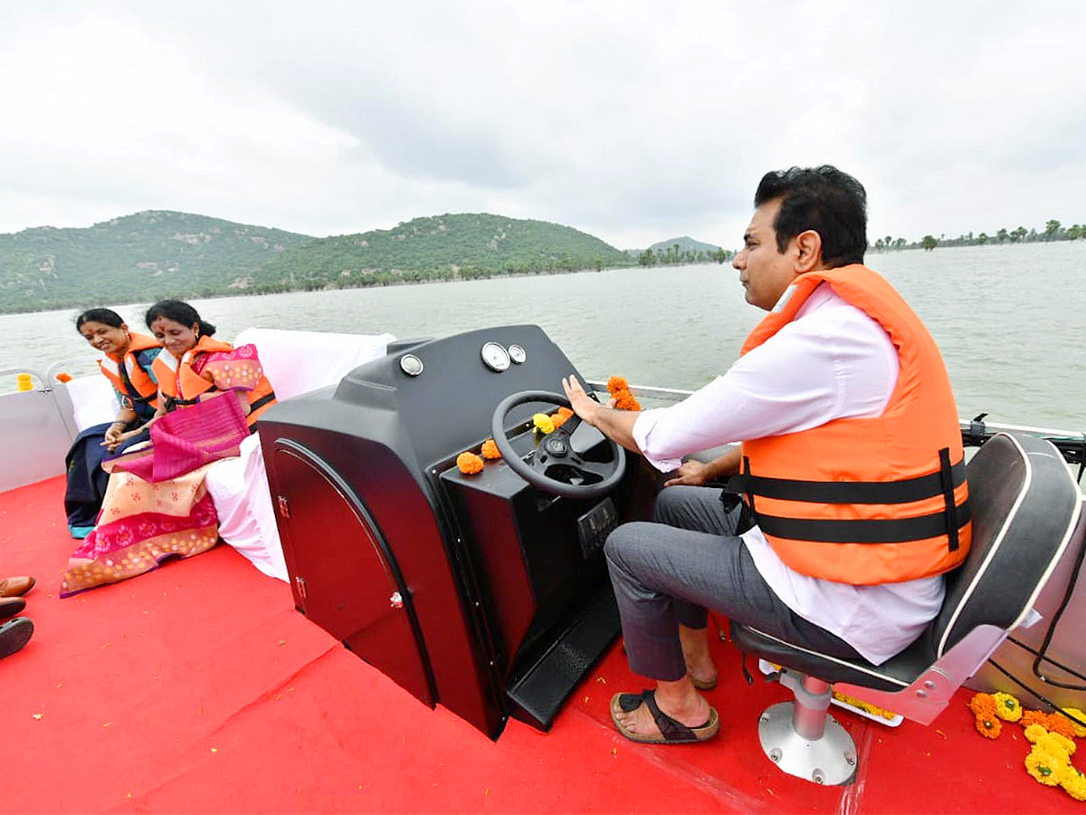 KTR Drives a Boat Launches New Boating Service in Rajanna Sircilla - Sakshi3