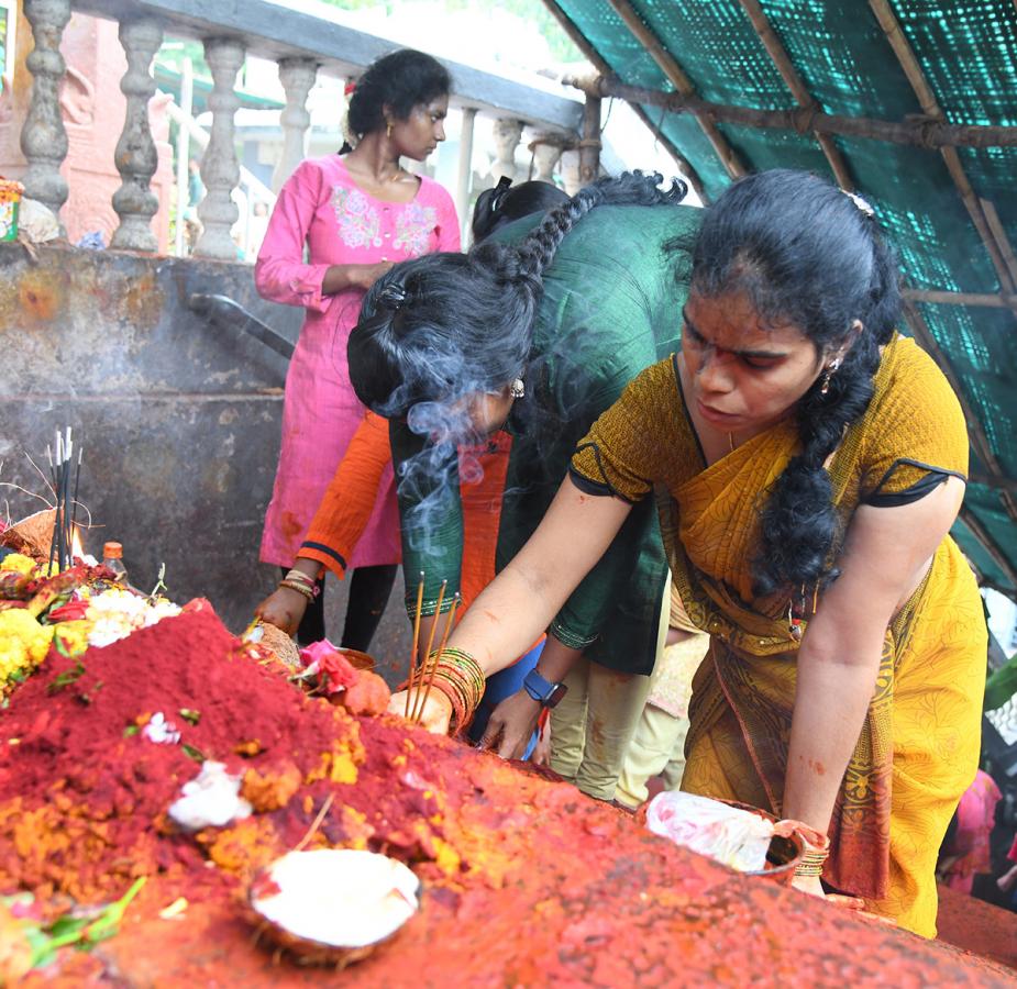 Sravana masam festivities begin today in Vijayawada - Sakshi4