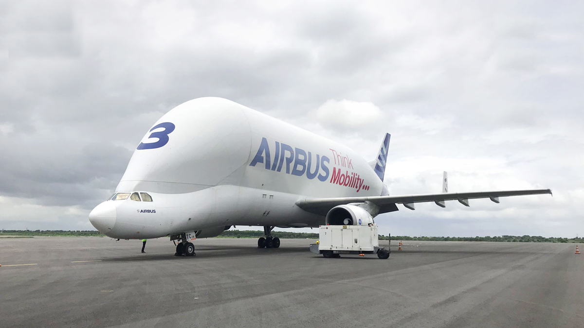 world largest cargo airplane Beluga Lands shamshabad airport Photos - Sakshi8