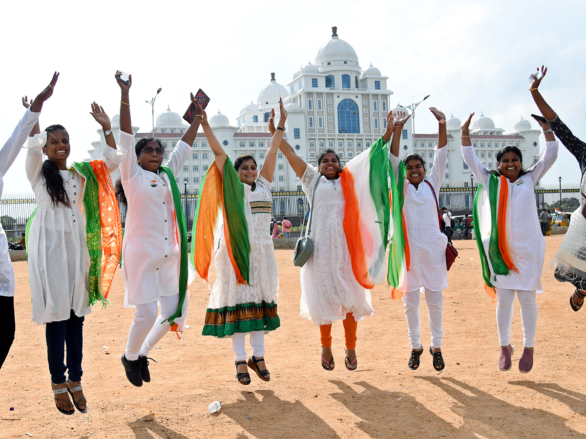 Best Photos of The Week in AP and Telangana Photo Gallery - Sakshi14