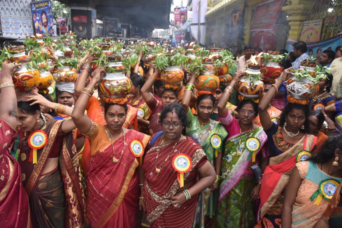 Ganga Teppotsavam Celebrations in Khairatabad Photo Gallery - Sakshi1