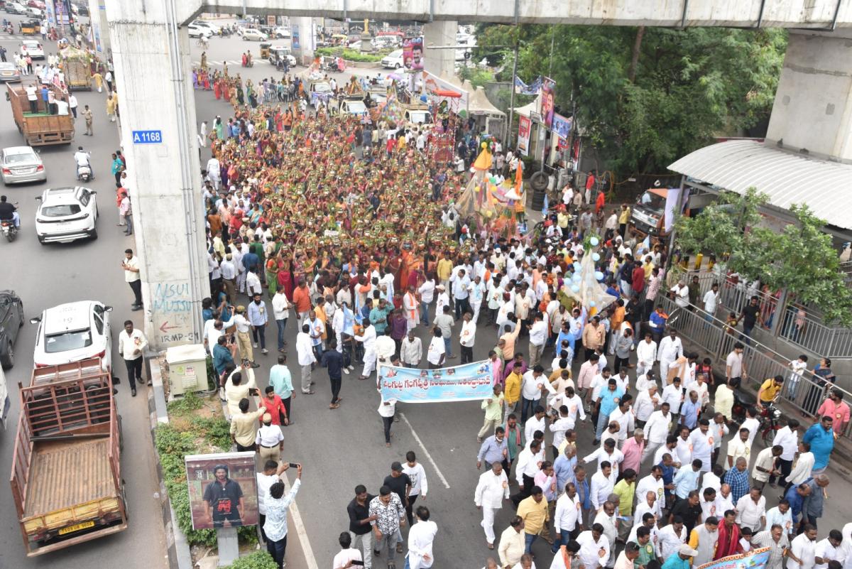 Ganga Teppotsavam Celebrations in Khairatabad Photo Gallery - Sakshi10