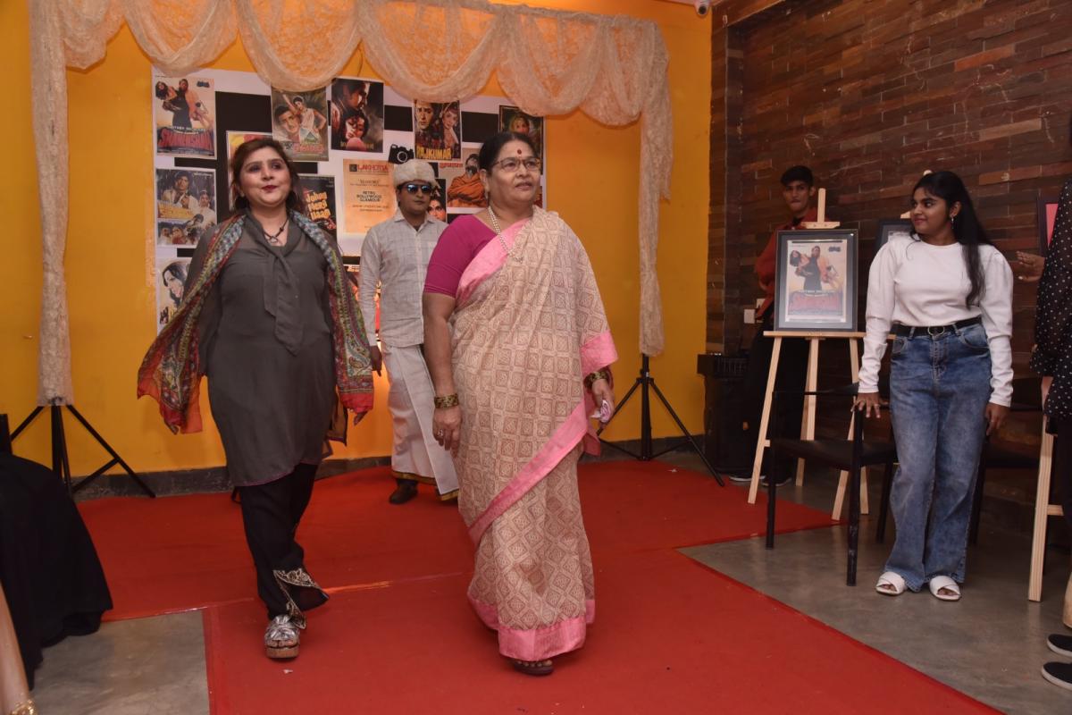 World Senior Citizen Day: Lakhotia College of Design Organized Fashion Show With Senior Citizens - Sakshi18