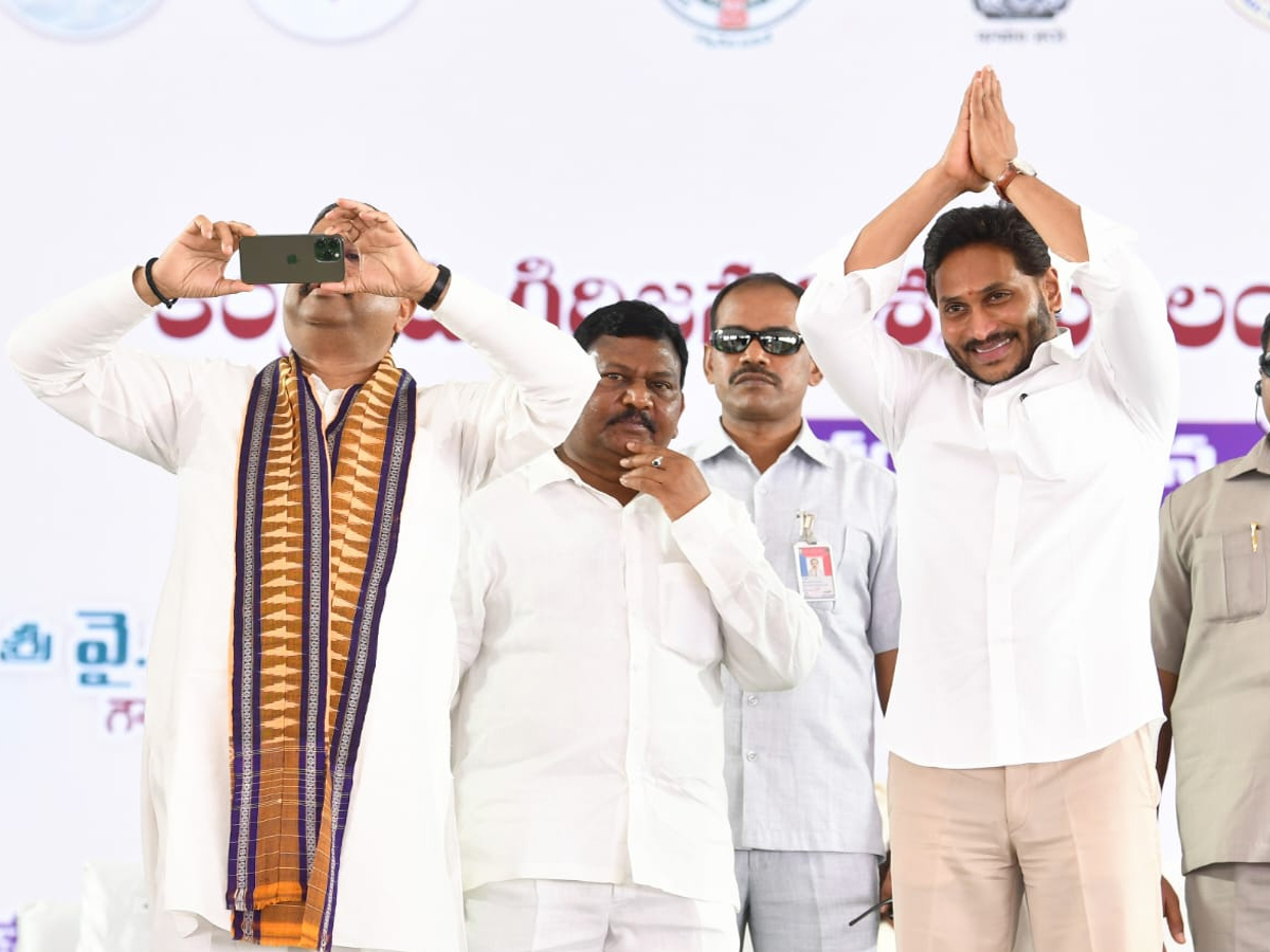 AP CM YS Jagan Lay Foundation Stone For Central Tribal University at Vizianagaram District - Sakshi34