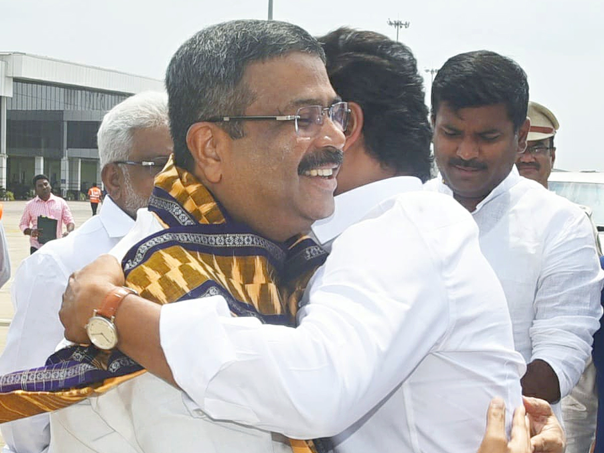 AP CM YS Jagan Lay Foundation Stone For Central Tribal University at Vizianagaram District - Sakshi39