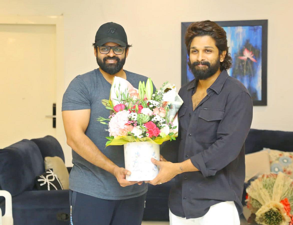 Cine Persons Congratulates National Award Winner Allu Arjun Photos - Sakshi13