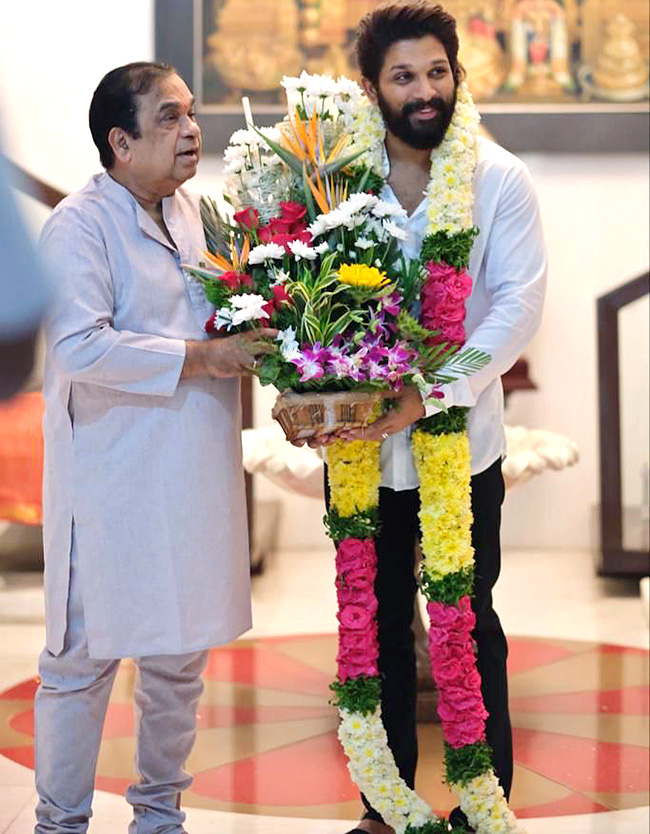 Cine Persons Congratulates National Award Winner Allu Arjun Photos - Sakshi7