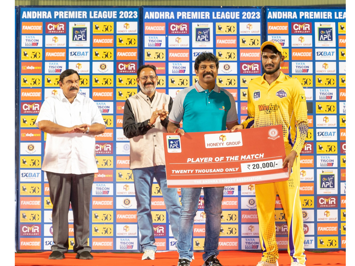 Rayalaseema Beat Coastal Riders In Andhra Premier League FInal Match PHotos - Sakshi15