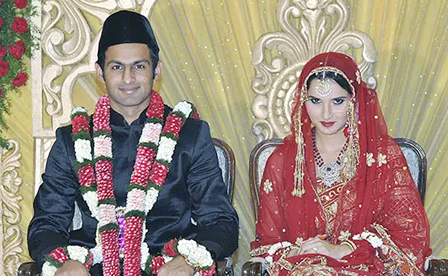  Sania And Shoaib Divorce Rumours And Marriage Photos are in Trending Photos - Sakshi5