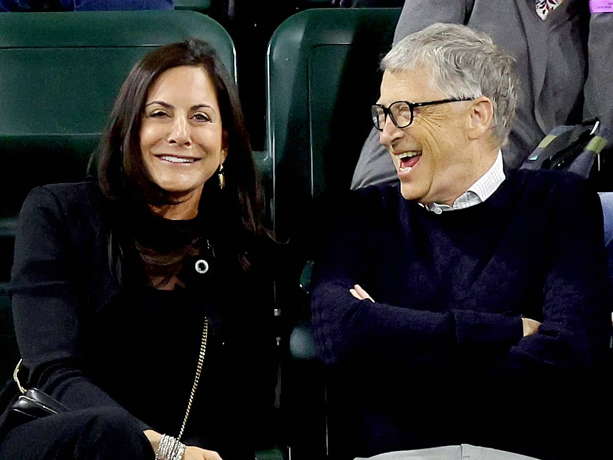 Bill gates and his new girlfriend paula hurd viral photos - Sakshi4