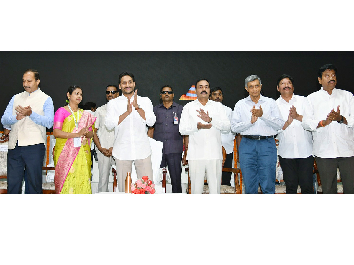 CM Jagan At Diamond Jubilee Celebrations of APCOB photos  - Sakshi13