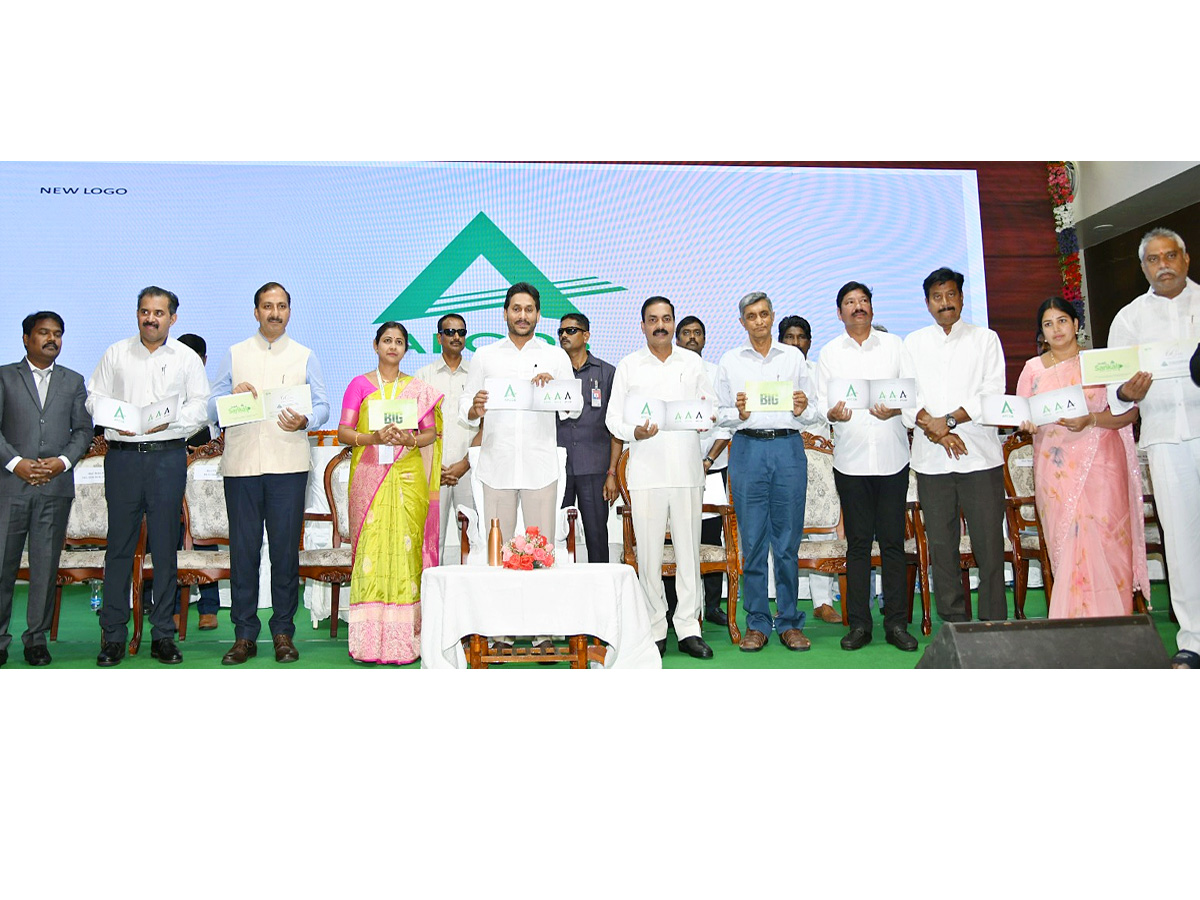 CM Jagan At Diamond Jubilee Celebrations of APCOB photos  - Sakshi14