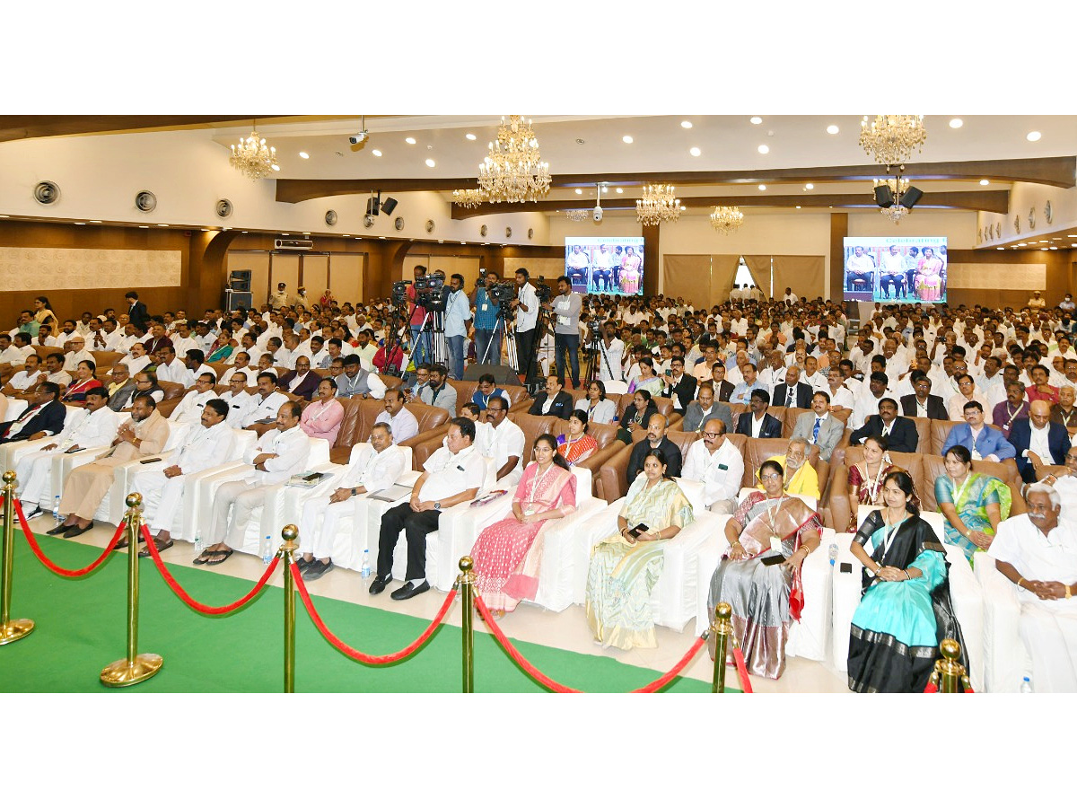 CM Jagan At Diamond Jubilee Celebrations of APCOB photos  - Sakshi6