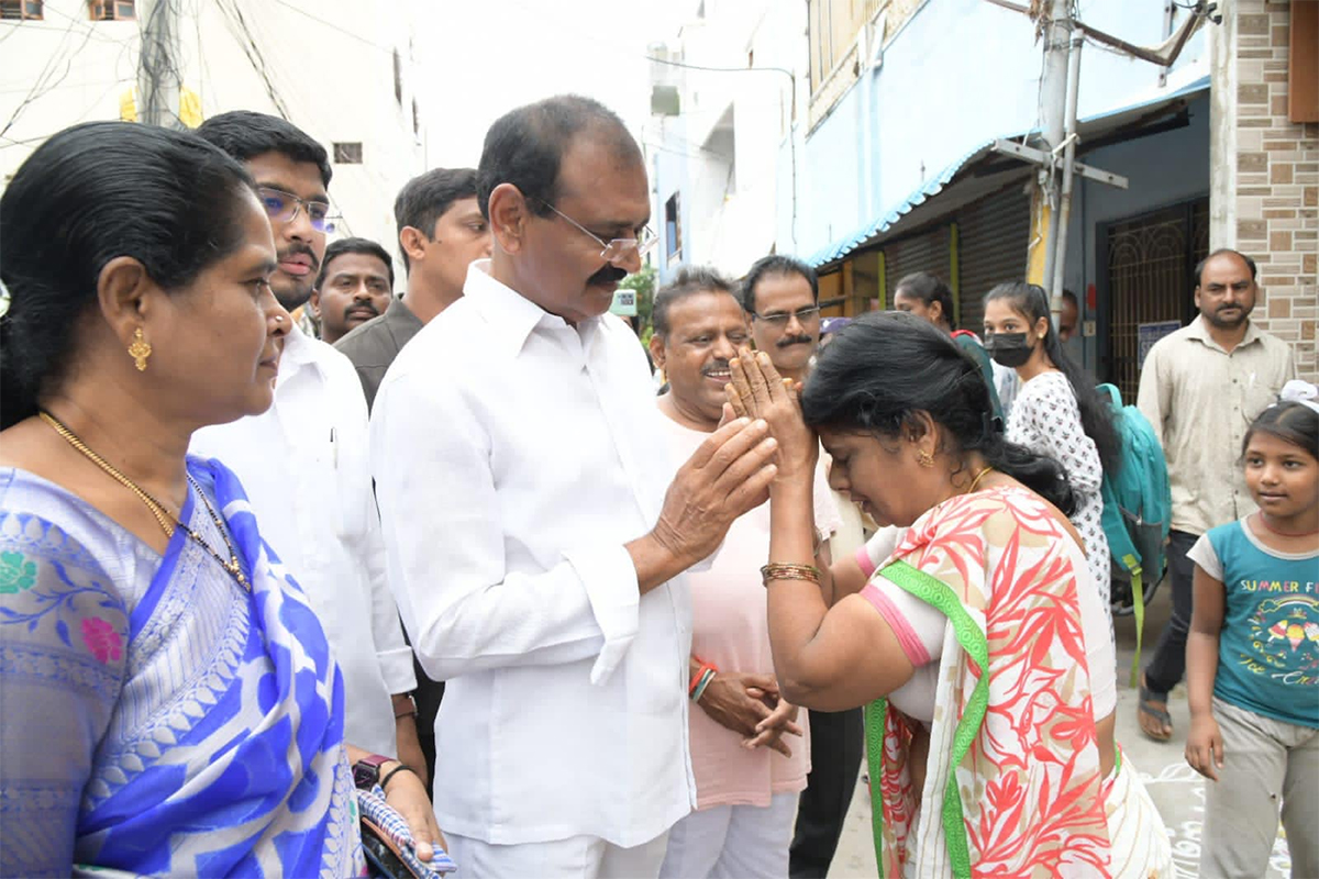 InPics: TTD New Chairman Bhumana Karunakar Reddy Rare Photos Gallery - Sakshi5