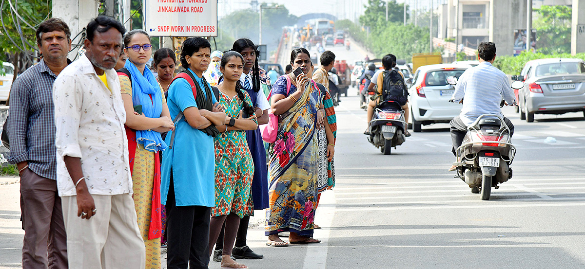 Telangana Tsrtc Bandh Telangana State Wide Updates - Sakshi4