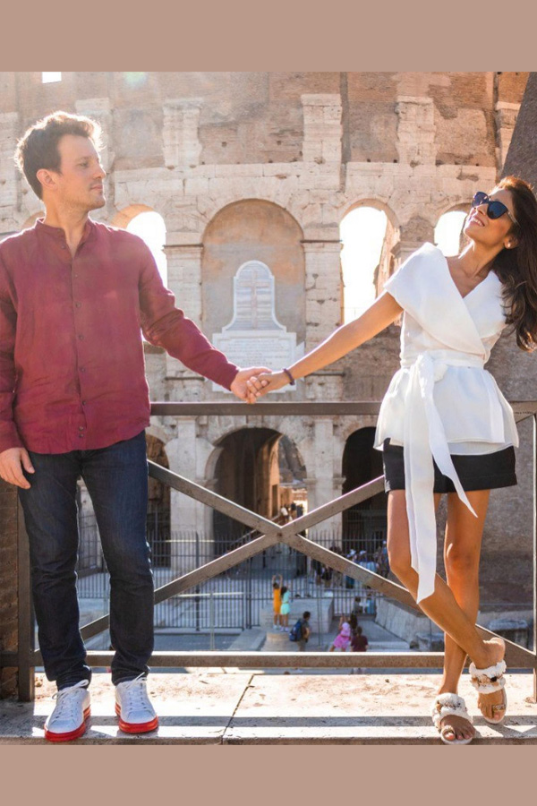 Shriya Saran shares romantic pictures with her husband from Rome Photos - Sakshi11