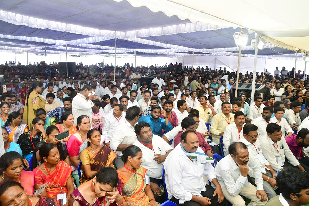 AP CM YS Jagan Visit Flood Hit Districts Photos - Sakshi20