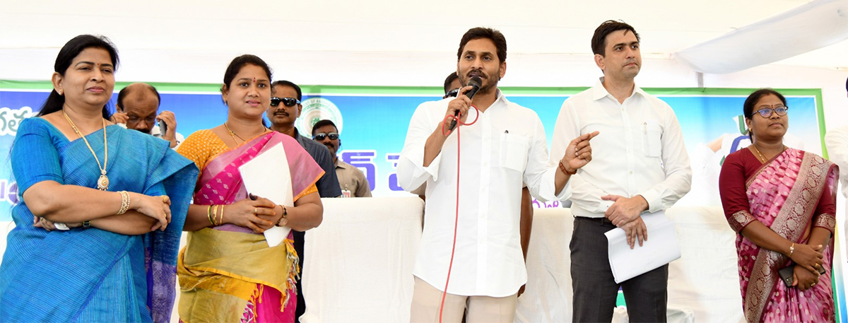 AP CM YS Jagan Visit Flood Hit Districts Photos - Sakshi24