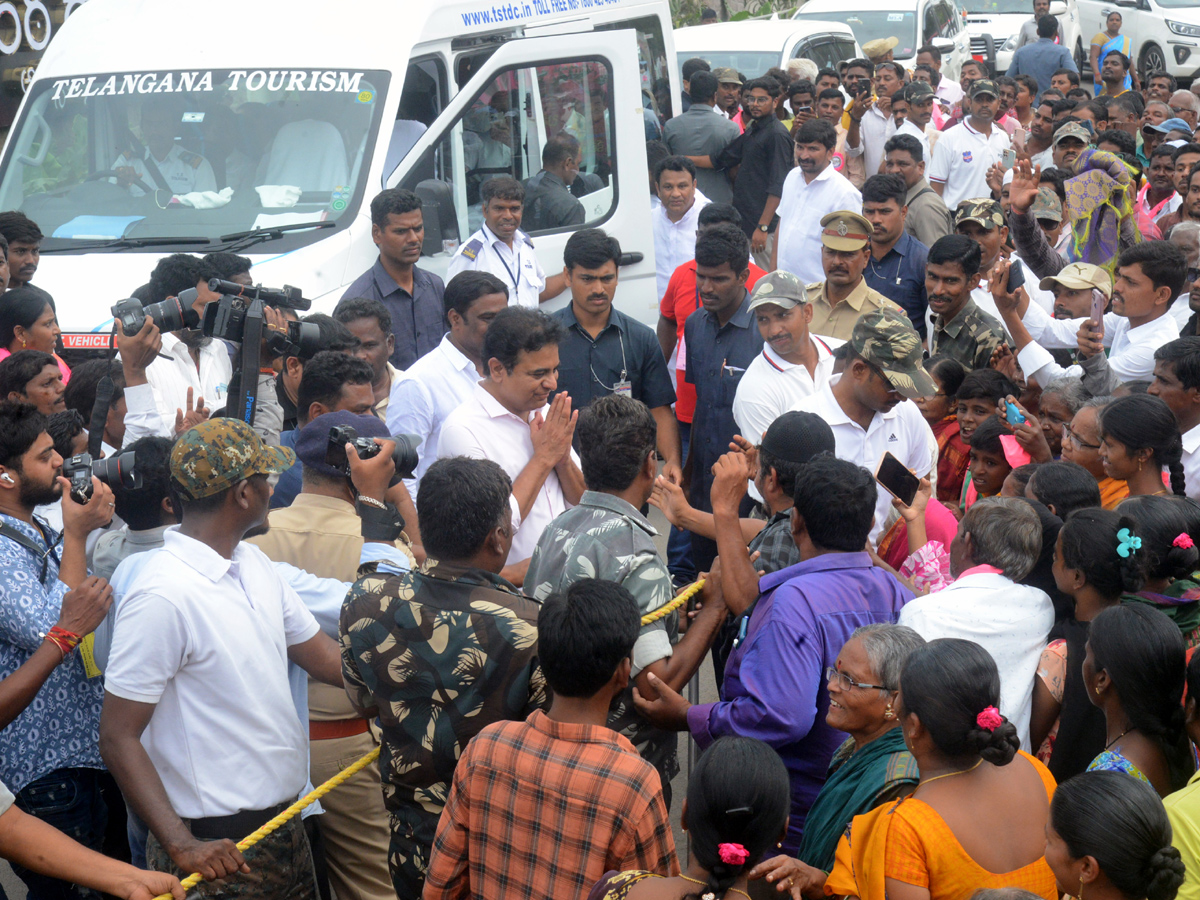 KTR Started IT Towers, NAC Building In Nizamabad Photos - Sakshi24