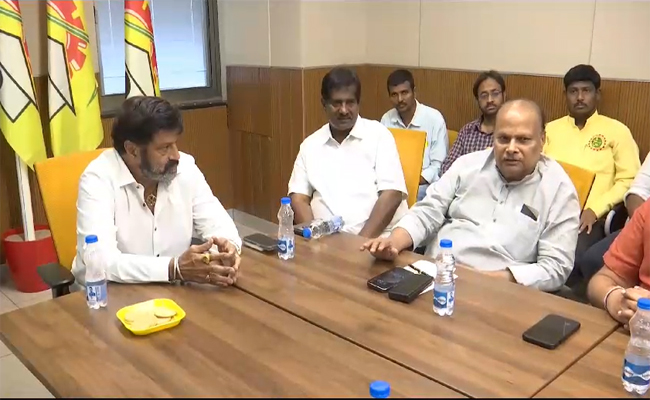 Nandamuri Balakrishna Attend Party Office Meeting In Place Of Chandrababu Photos - Sakshi5