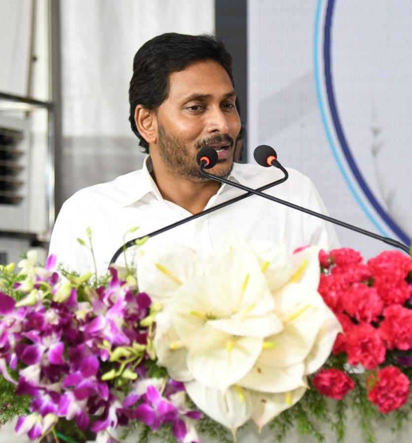 CM YS Jagan Tirupati Tour Photo Gallery - Sakshi15