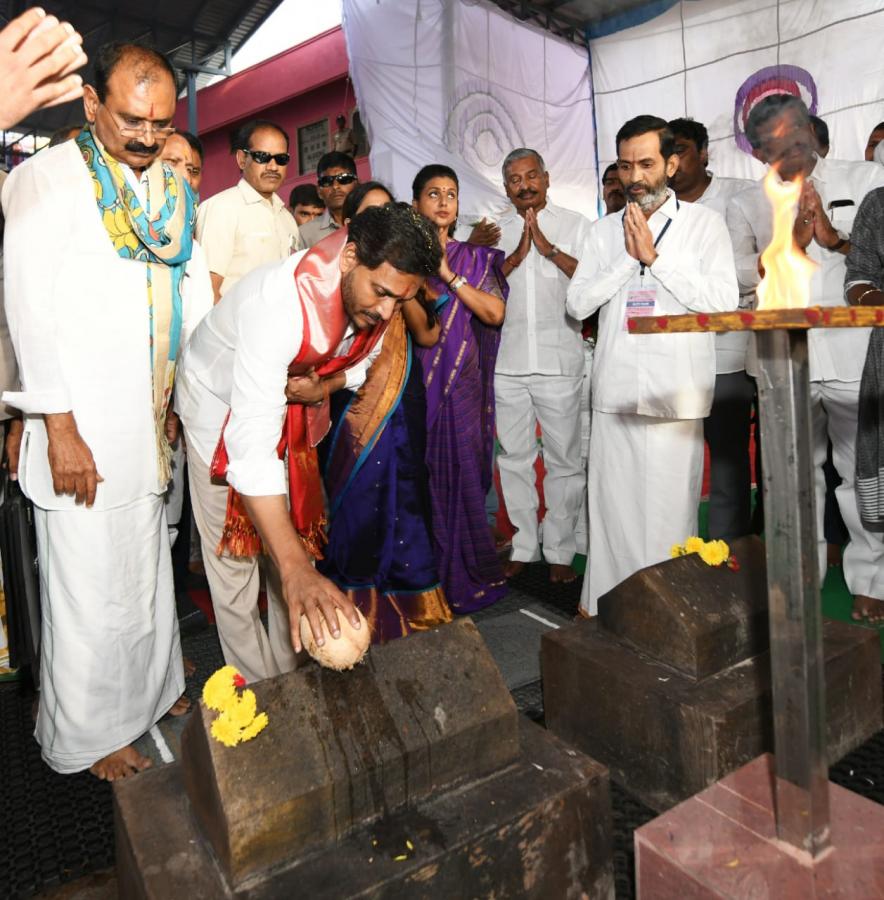 CM YS Jagan Tirupati Tour Photo Gallery - Sakshi29