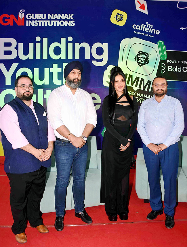 Shruti Haasan At Guru Nanak Institutions Under 25 Youth Festival - Sakshi13