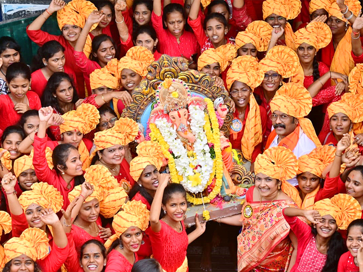 Ganesh Immersion in Hyderabad 2023 - Sakshi1