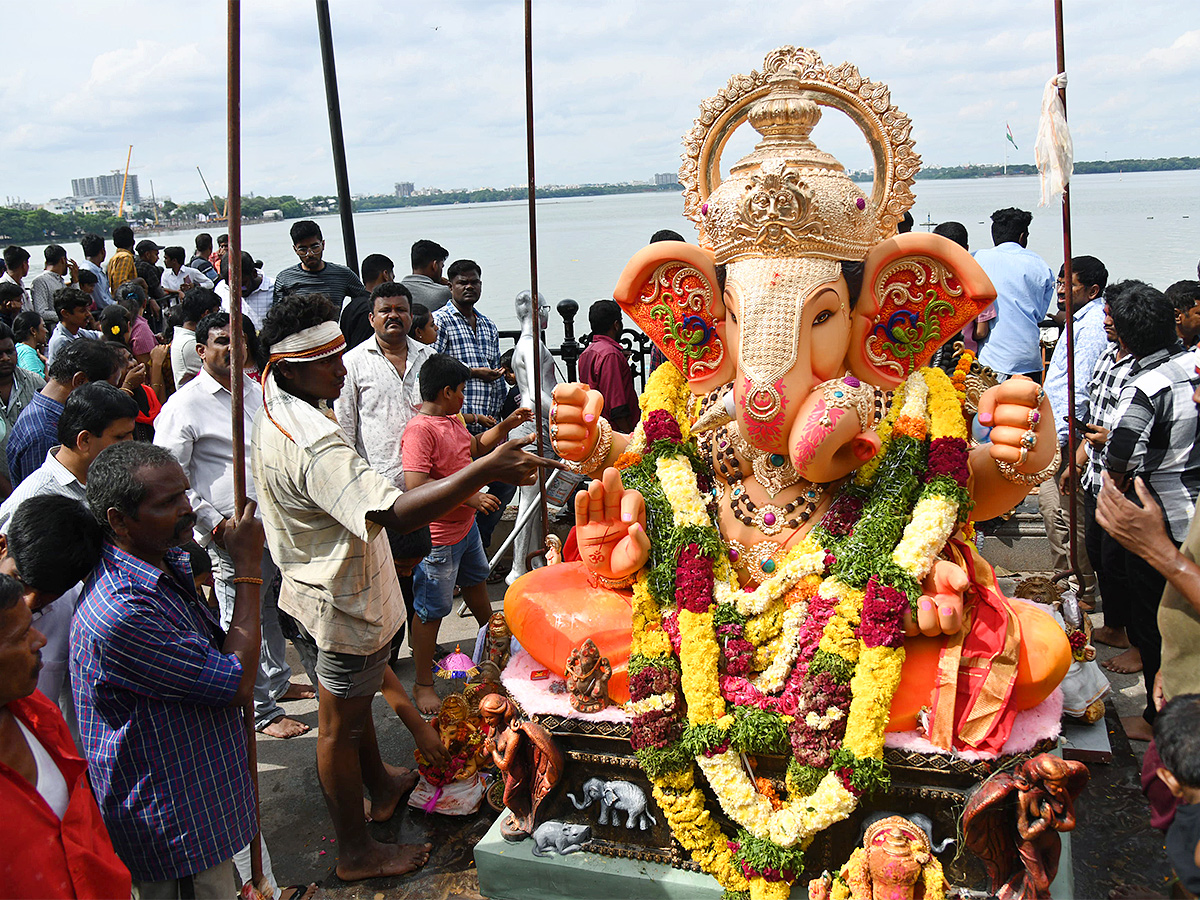 Ganesh Immersion in Hyderabad 2023 - Sakshi3