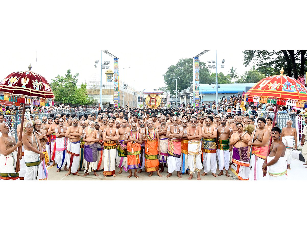 Tirumala Brahotsavam 2023: Srivaru On Suryaprabha Vehicle Photos - Sakshi13