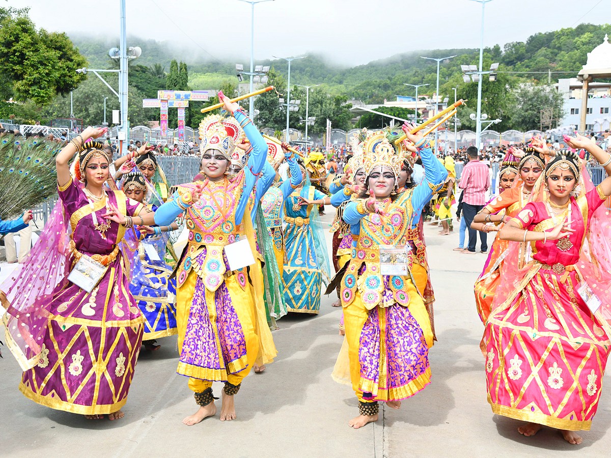 Tirumala Brahotsavam 2023: Srivaru On Suryaprabha Vehicle Photos - Sakshi21