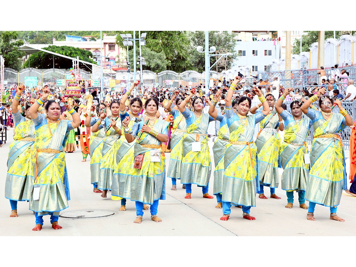 Tirumala Brahotsavam 2023: Srivaru On Suryaprabha Vehicle Photos - Sakshi22