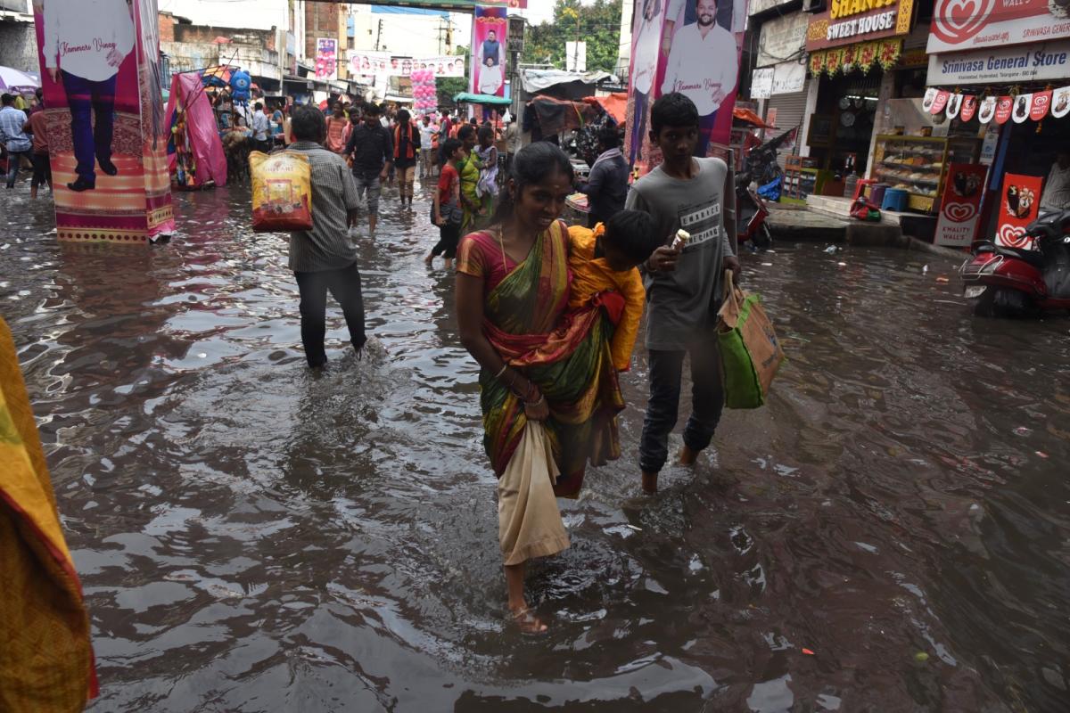 Heavy Rains In Hyderabad HD Photo Gallery - Sakshi5