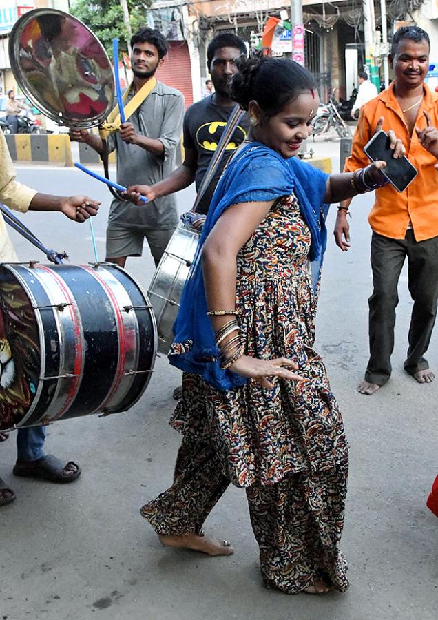 ganesh nimajjanam 2023 hyderabad - Sakshi13