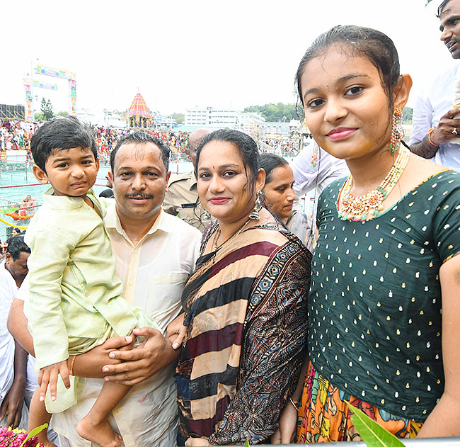 Chakra Snanam at Tirumala Brahmothsavalu 2023 - Sakshi13