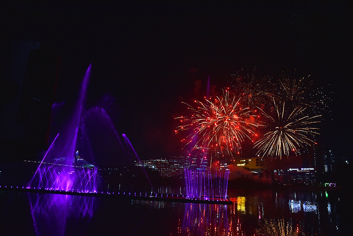 Musical fountains at Durgam Cheruvu cable bridge - Sakshi5