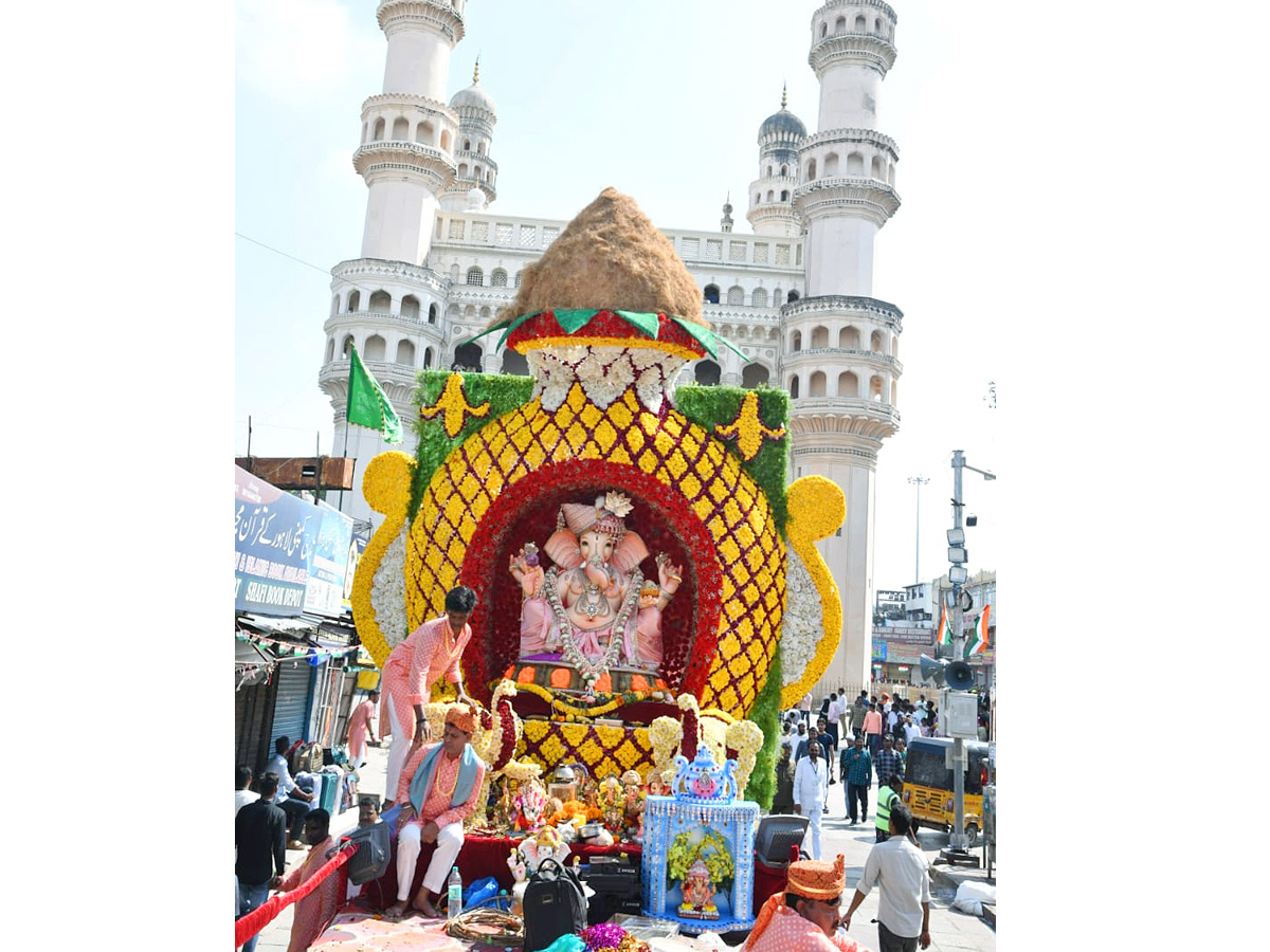 Hyderabad Ganesh Immersion Photos - Sakshi12