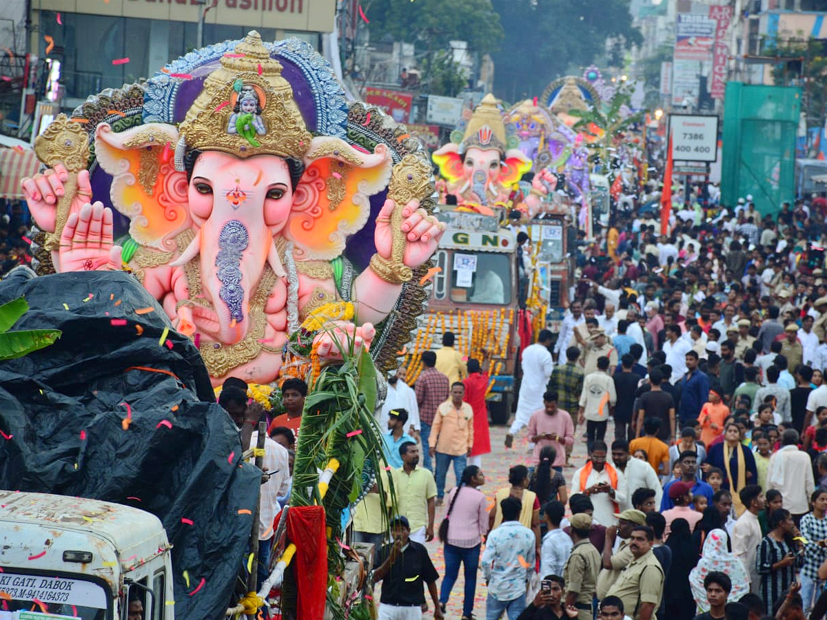 Hyderabad Ganesh Immersion 2023 Photos - Sakshi22