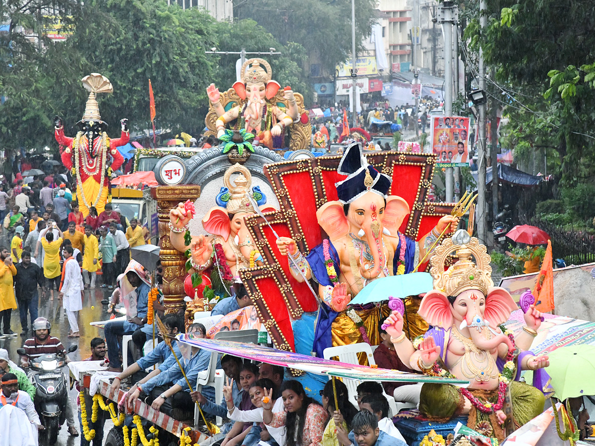 Hyderabad Ganesh Immersion 2023 Photos - Sakshi54