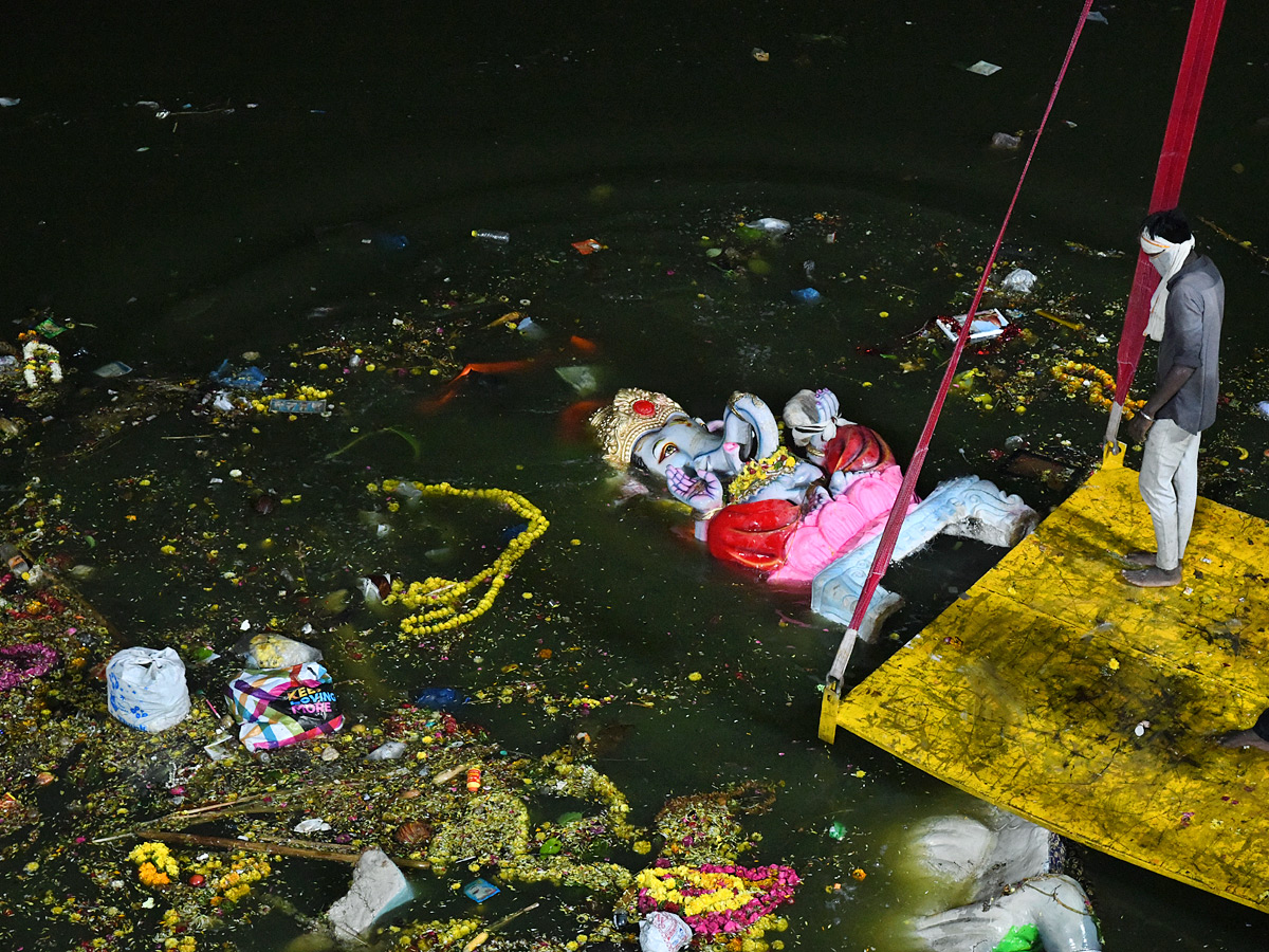 Hyderabad Ganesh Immersion 2023 Photos - Sakshi58