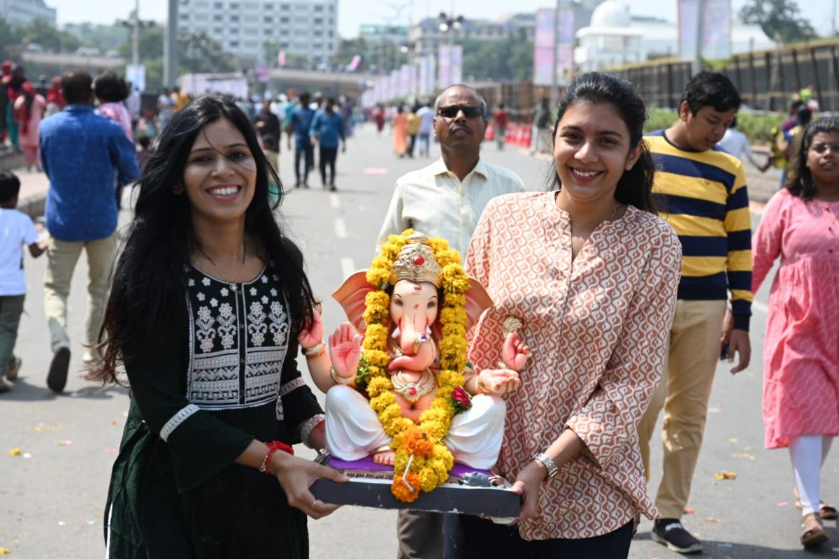 Khairtabad Ganesh Immersion HD Photo Gallery - Sakshi3