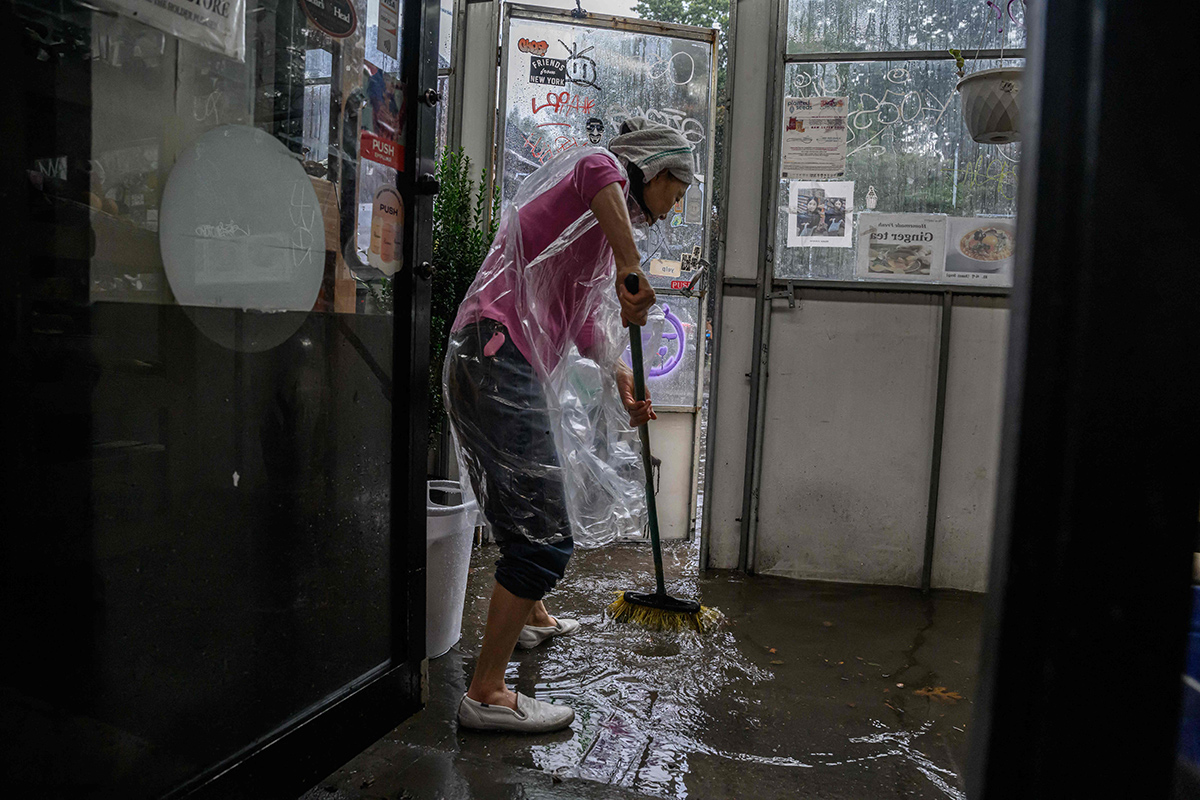 New York floods LIVE Updates Photos - Sakshi16