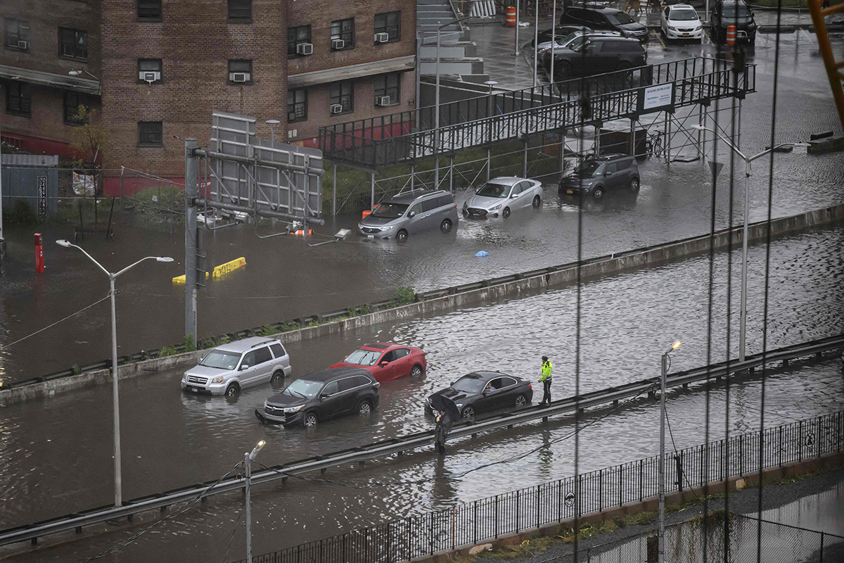 New York floods LIVE Updates Photos - Sakshi3