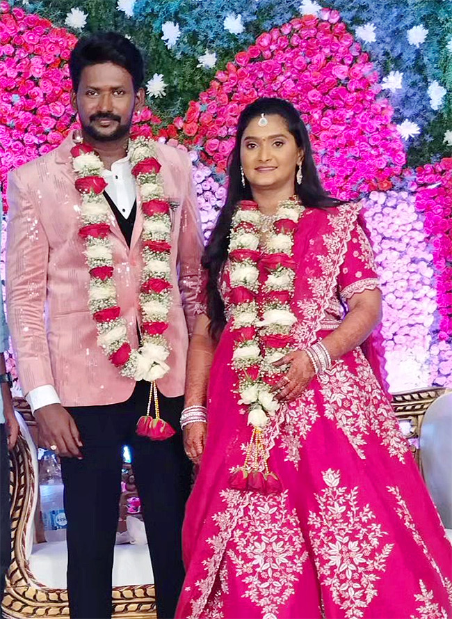 Bigg Boss Telugu Fame Mahesh Vitta Marriage Pics - Sakshi5